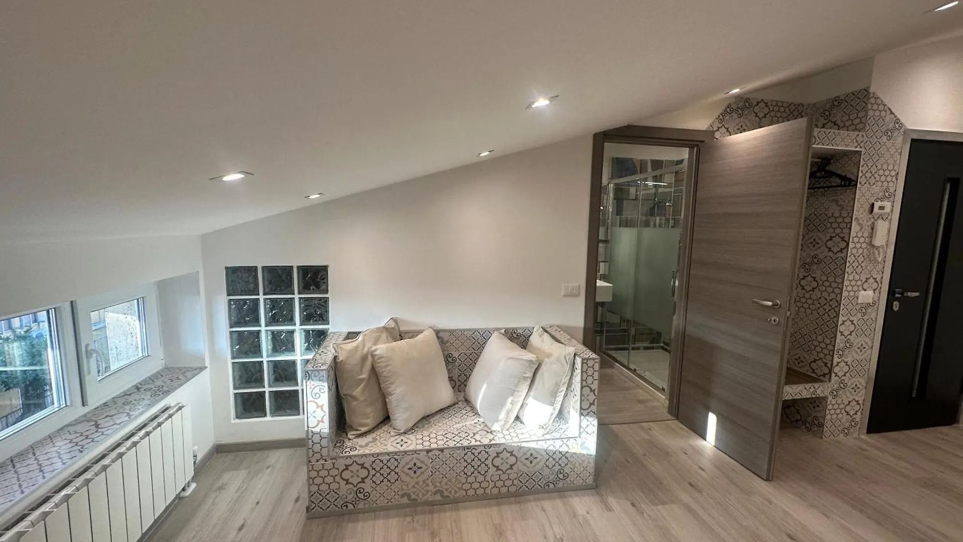 Oh Apartments Fiera Verona 0*,